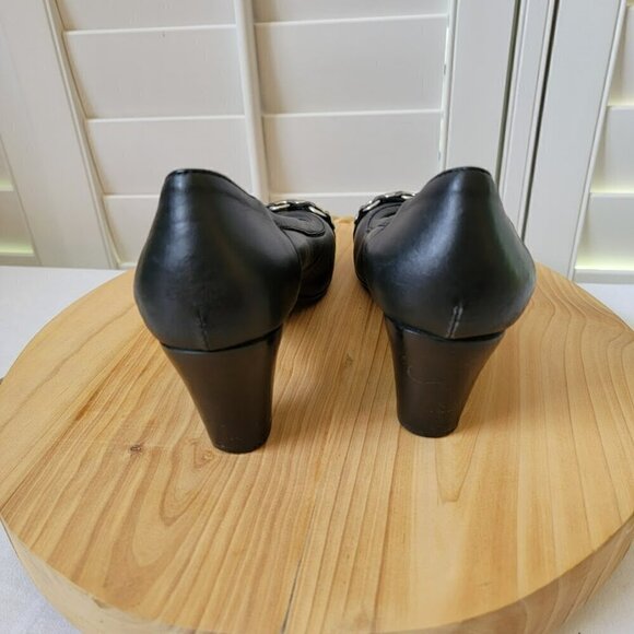 AGL Italian Leather Heels - Patent Toe with Silver Harddware - Size 9.5 - Picture 6 of 8